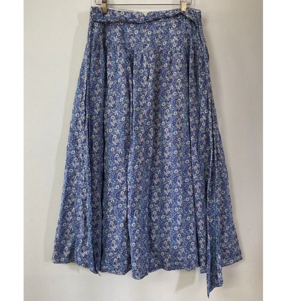J. Crew Midi Skirt in Liberty Delilah Floral - Picture 4 of 9